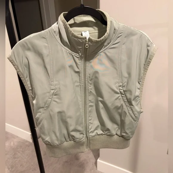 ALO Yoga Limestone 3 Piece Set - Picture 2 of 11